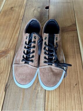 Vans Tan and Brown Sneakers Casual Skate Style